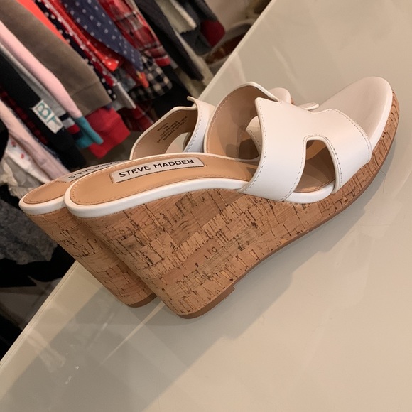 Steve Madden Mayson wedge sandal - Picture 3 of 11
